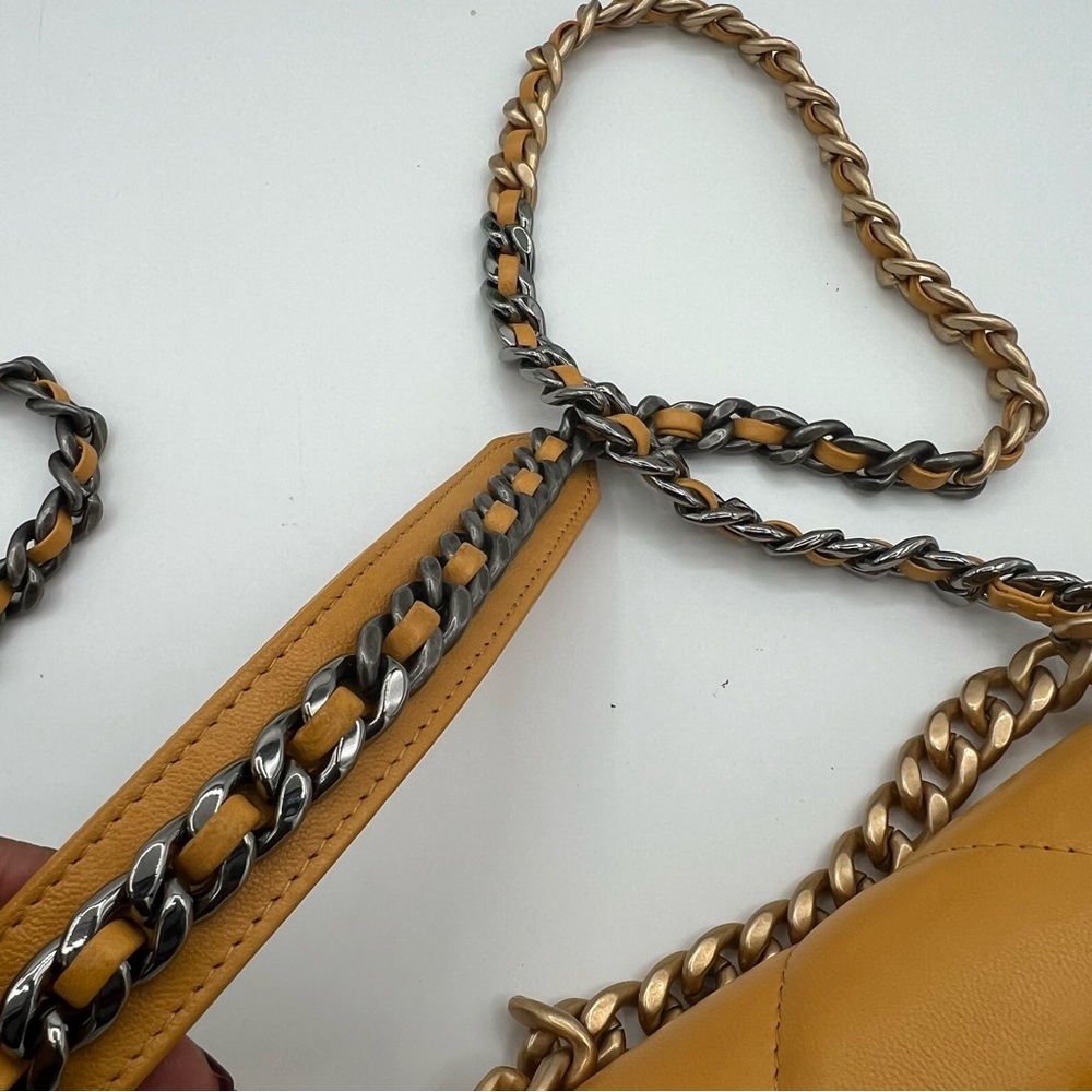 Chanel 19 Wallet On Chain Lambskin mustard yellow shoulder bag❤️ - Picture 6 of 13